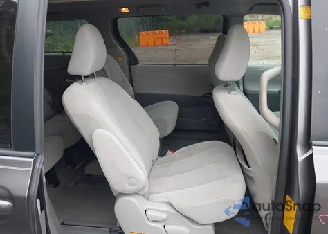 2011 Toyota Sienna Le V6 из США, поврежденный, VIN 5TDKK3DCXBS096051